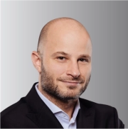 Mgr. Štefan Fajnor | Riaditeľ Divízie neživotného poistenia Finportal